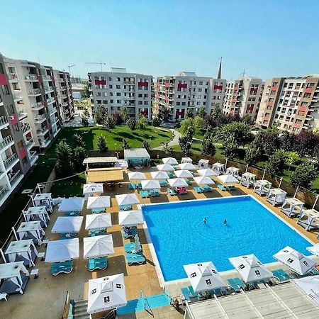 Apartment Solar 50, Private Parking, 2 Bedroom Boekarest Buitenkant foto